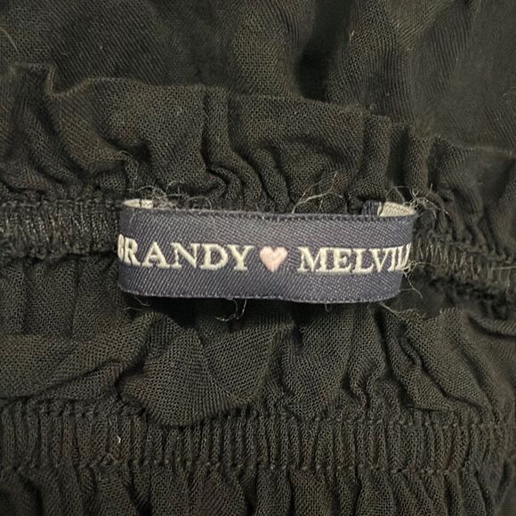 Brandy Melville Peasant Style Crop Top Made in Italy Size Unknown. - Picture 8 of 9